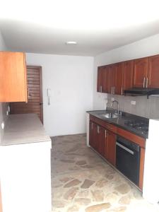 Apartamento En Venta En Medellin En Laureles V119073, 127 mt2, 3 habitaciones