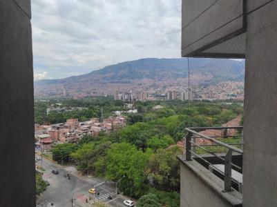 Apartamento En Venta En Medellin En Laureles V123557, 125 mt2, 3 habitaciones