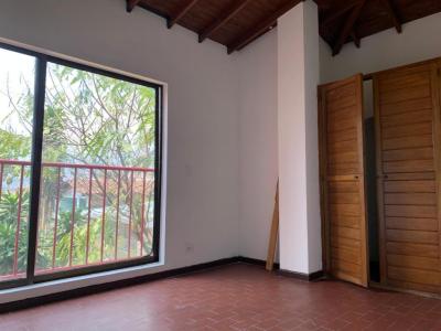 Apartamento En Venta En Medellin En Bello Horizonte V132429, 84 mt2, 3 habitaciones