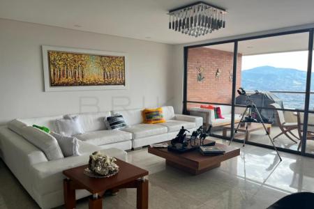 Apartamento En Venta En Medellin En Altos Del Poblado V150767, 188 mt2, 3 habitaciones