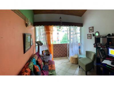 VENDO APARTAMENTO EN MEDELLIN - BUENOS AIRES, 57 mt2, 3 habitaciones