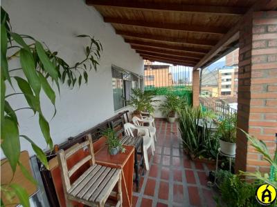 Apartamento en Venta San Benito - Medellín Centro, 125 mt2, 3 habitaciones