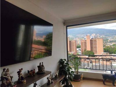 Vendo apartamento en Medellín barrio la floresta, 160 mt2, 4 habitaciones