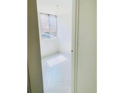 vendo apartamento en Argentina con Girardot, Medellín, 105 mt2, 3 habitaciones