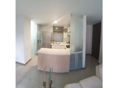 Apartamento en el Poblado Ubicación Estratégica, 92 mt2, 3 habitaciones