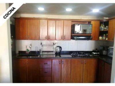 Se vende apartamento en los colores, 82 mt2, 3 habitaciones