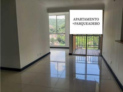 APARTAMENTO + PARQUEADERO  EN LOMA DE LOS BERNAL, 65 mt2, 3 habitaciones
