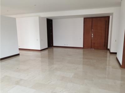Venta apartamento sector La Tomatera, 370 mt2, 3 habitaciones