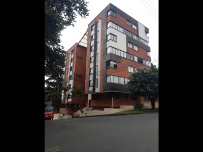 APARTAMENTO PARA LA VENTA EN ALAMOS-PEREIRA, 164 mt2, 4 habitaciones