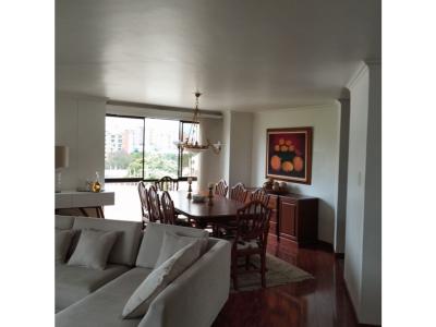 Venta Apartamento Amplio Alamos Pereira, 140 mt2, 4 habitaciones