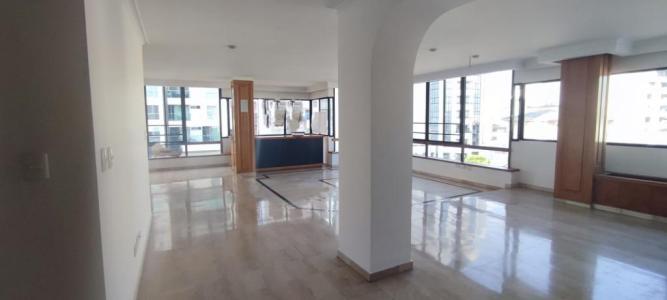 Apartamento En Venta En Pereira V42194, 202 mt2, 4 habitaciones