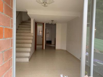 Apartamento En Venta En Pereira V42204, 110 mt2, 4 habitaciones