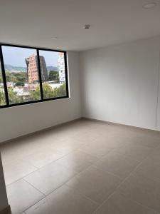 Apartamento En Venta En Pereira En Alamos V99299, 132 mt2, 2 habitaciones