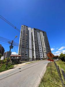 Apartamento para venta en unidad cerrada de Rionegro  4726, 58 mt2, 2 habitaciones