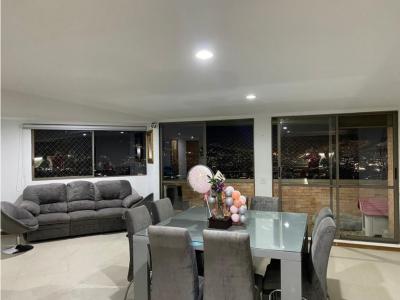 Venta de Apartamento en Sabaneta, Sector Aves María , 160 mt2, 3 habitaciones