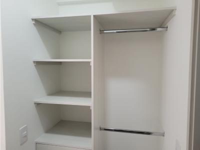 Apartamento en Venta en el Sector Las Lomitas en Sabaneta, Piso 24, 80 mt2, 3 habitaciones