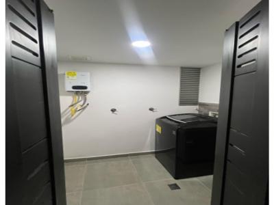 Apartamento en venta en Sabaneta, 116 mt2, 3 habitaciones