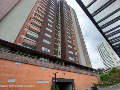 Vendo Apartamento en  Las LomitasS.G. 23-706, 111 mt2, 3 habitaciones