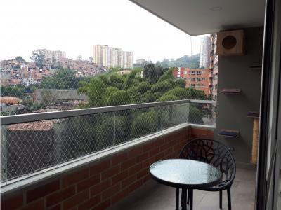 Venta de apartamento en Sabaneta / Antioquia, 83 mt2, 3 habitaciones