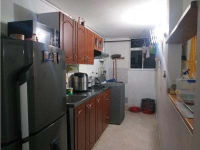 VENDO APARTAMENTO EN SABANETA - TRES ESQUINAS, 61 mt2, 3 habitaciones