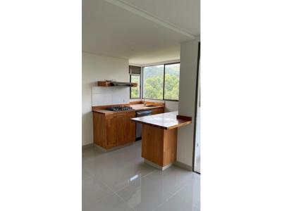 SE VENDE HERMOSO APARTAMENTO EN SABANETA LOMA DE SAN JOSE, 96 mt2, 3 habitaciones