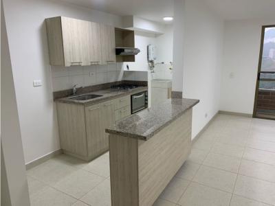 VENDO APARTAMENTO EN SABANETA AVES MARÍA PARTE ALTA, 71 mt2, 3 habitaciones