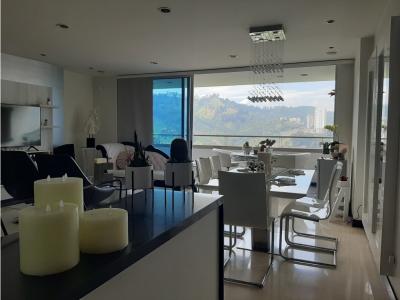 Venta apartamento con vista sector Las Lomitas Sabaneta, 121 mt2, 3 habitaciones