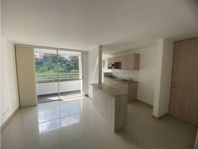 VENDO APARTAMENTO EN EL CARMELO SABANETA, 72 mt2, 3 habitaciones