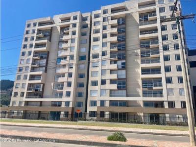 Apartamento en  Simon Bolivar CB: 24-1244, 72 mt2, 3 habitaciones