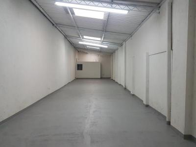 Bodega En Venta En Bogota V30887, 125 mt2