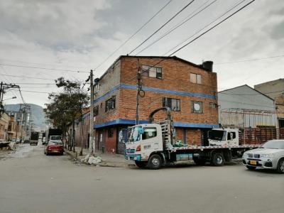 Bodega En Venta En Bogota V151029, 700 mt2