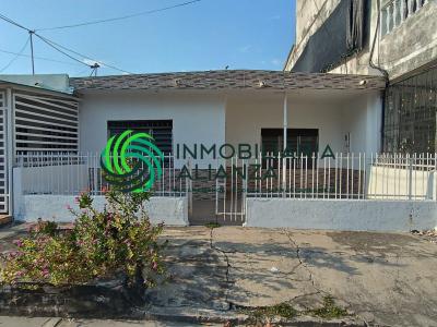 Casa En Venta En Barrancabermeja En La Floresta V89835, 195 mt2, 2 habitaciones