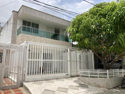 Casa En Venta En Barranquilla En Paraiso V44136, 224 mt2, 3 habitaciones