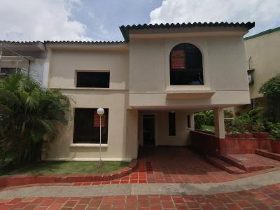 Casa En Venta En Barranquilla En El Tabor V52279, 162 mt2, 3 habitaciones