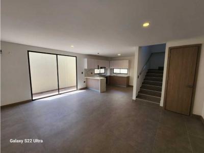 VENTA DE CASA EN CIUDAD JARDIN, 129 mt2, 3 habitaciones