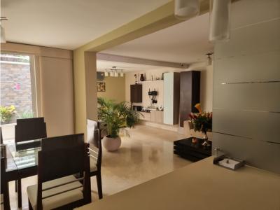 Vendo casa conjunto  Castellana Real, 170 mt2, 3 habitaciones