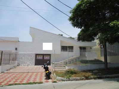 Casa En Venta En Barranquilla En Los Alpes V43492, 280 mt2, 3 habitaciones