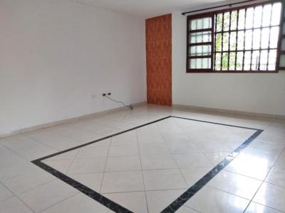 Casa En Venta En Barranquilla En El Recreo V39649, 360 mt2, 3 habitaciones