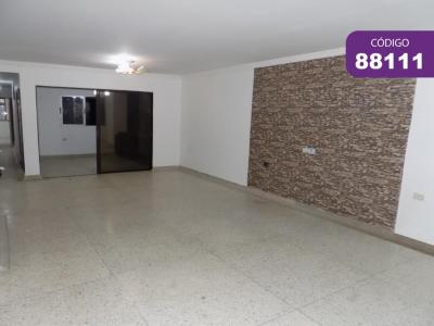 Casa En Venta En Barranquilla En Paraiso V145121, 170 mt2, 4 habitaciones