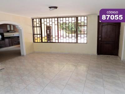 Casa En Venta En Barranquilla V145424, 256 mt2, 3 habitaciones