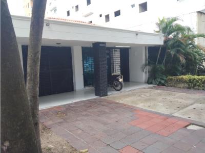 VENDO CASA EN BARRIO GRANADILLO, BARRANQUILLA , 340 mt2, 3 habitaciones