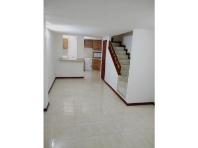 VENDO CASA UNIFAMILIAR, UBICADA EN NIQUIA- BELLO, 80 mt2, 3 habitaciones