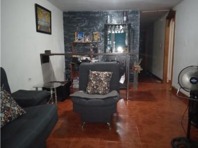 VENDO CASA ESQUINA, UBICADA EN NIQUIA- BELLO, 3 habitaciones