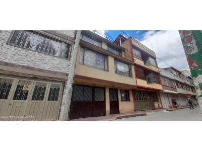 Casa en  Barrancas Norte(Bogota) RAH CO: 23-1975, 236 mt2, 4 habitaciones