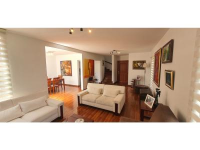 Fabulosa casa en Belmira para venta, 217 mt2, 3 habitaciones