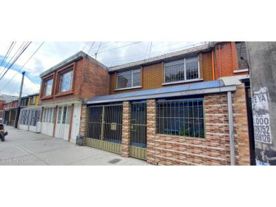 Casa en  Jorge Cortes(Bogota) RAH CO: 24-803, 240 mt2, 7 habitaciones