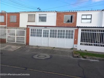 Casa en  Santa Helena(Bogota) CB: 24-1310, 80 mt2, 3 habitaciones