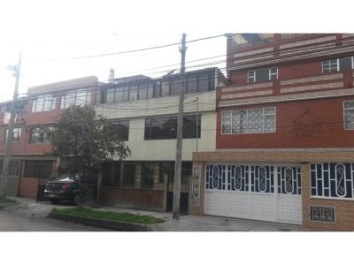 Venta Casa San Rafael Bogotá Colombia. Oportunidad., 382 mt2, 7 habitaciones