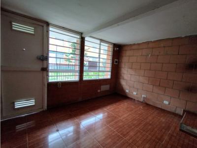 Casa en  en  Bogotá D.C. HC  5519219, 63 mt2, 3 habitaciones