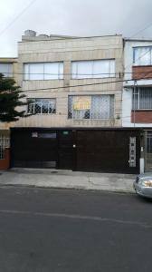 Casa En Venta En Bogota En Jose Joaquin Vargas V45248, 600 mt2, 12 habitaciones